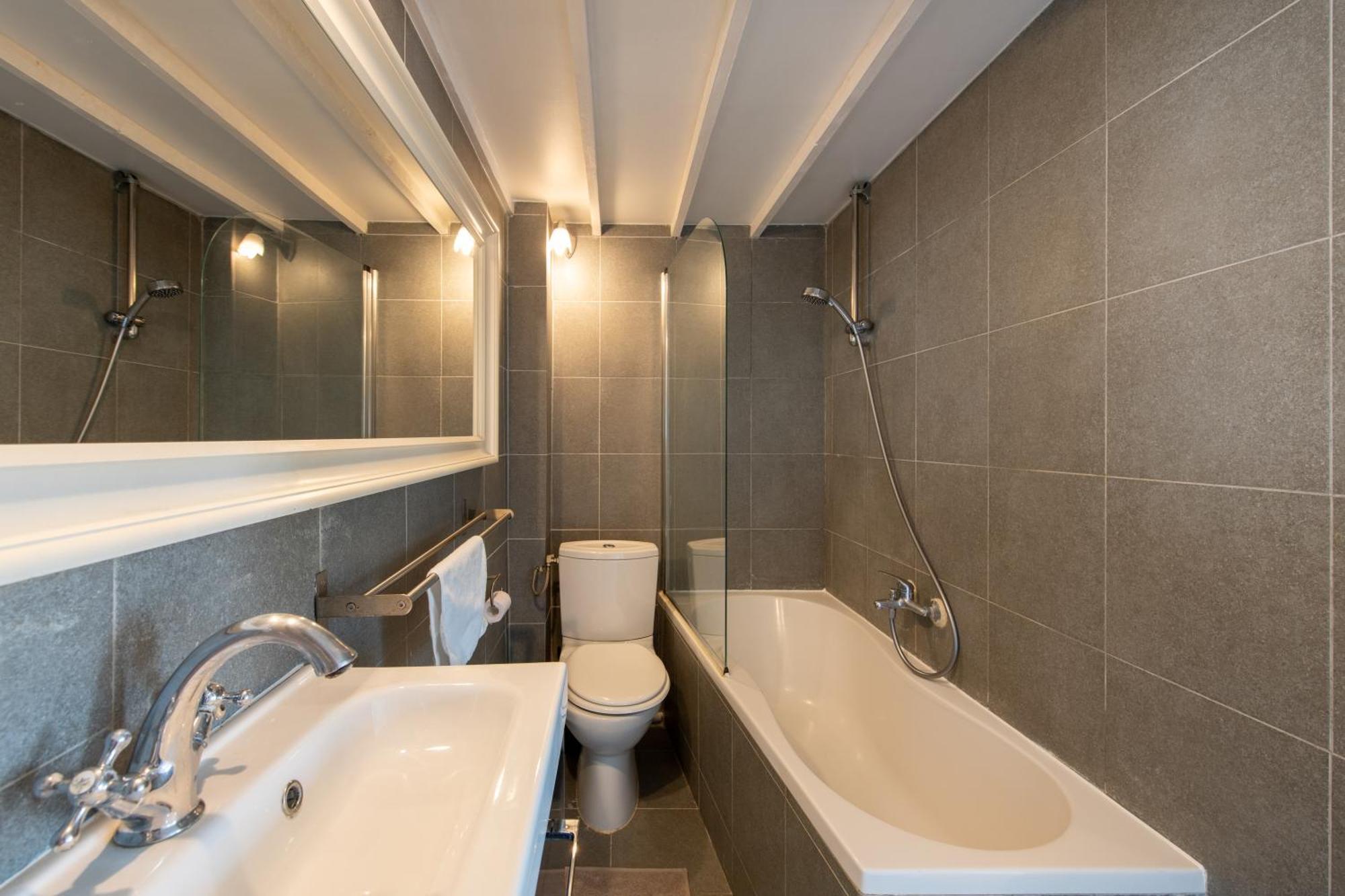 Apartamento Geranimus 36B : Hearth Of París Exterior foto